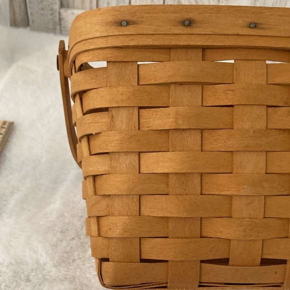 Longaberger 1998 Edition Dresden Tour Basket - Picture 9 of 14